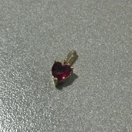 Pingente coração zircônia rosa