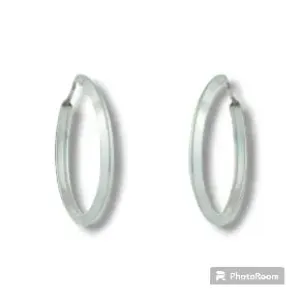 ARGOLA PRATA LISA FIO COM VINCO 30MM