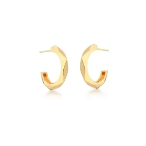 BRINCO BAN. DOURADO LISO FACETADO CURVO MEIA ARGOLA 25MM