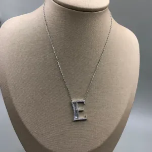 CORRENTE PRATA C/ PINGENTE LETRA E