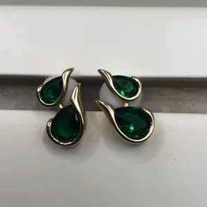 BRINCO BAN. DOURADO PEDRA ESMERALDA 2 GOTA