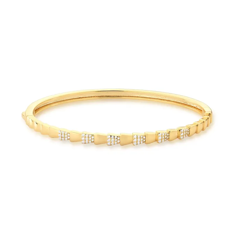 BRACELETE BAN. DOURADO CRAV. ZIRC BRANCA 2X4MM