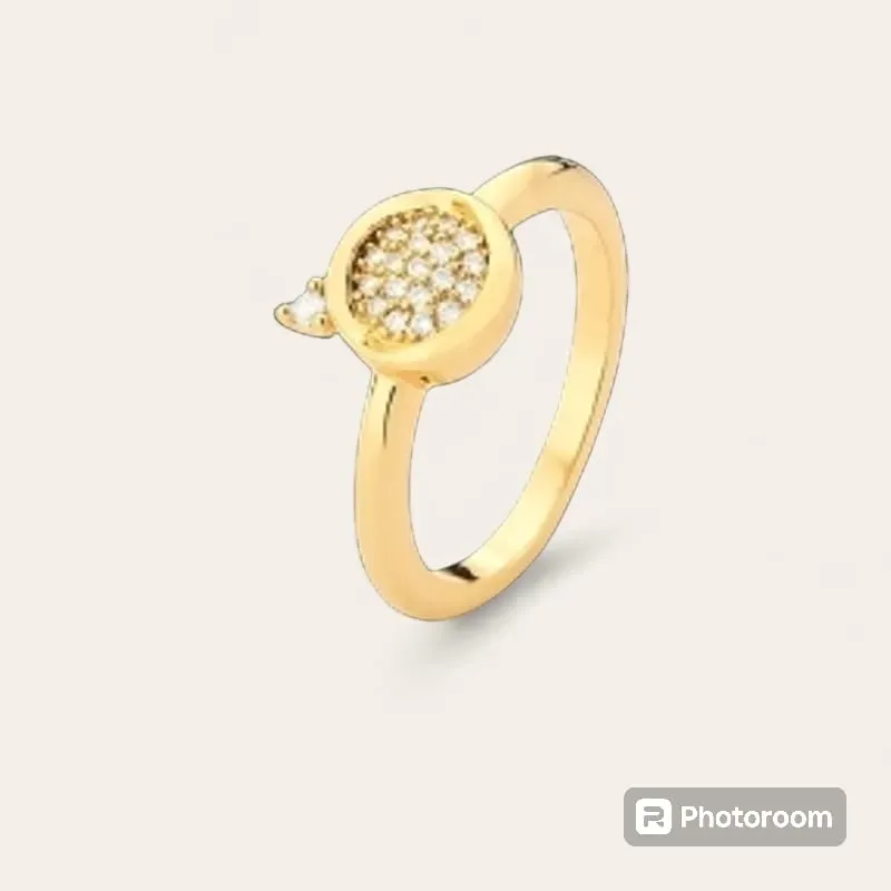 ANEL BAN. DOURADO CRAV. ZIRC BRANCA REDONDO 8MM
