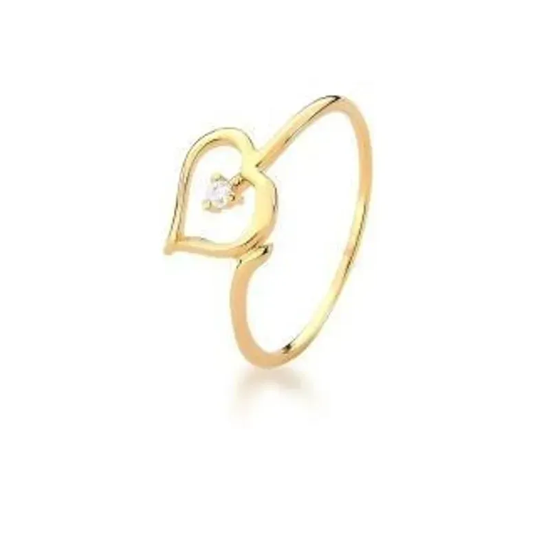 ANEL BAN. DOURADO PEDRA BRANCA CORACAO VAZADO CURVO 8 MM