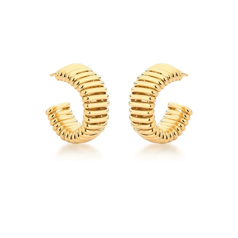 BRINCO MEIA ARGOLA LISO TRANCADO TEXTURIZADO CURVO 29X28X11MM BAN. DOURADO
