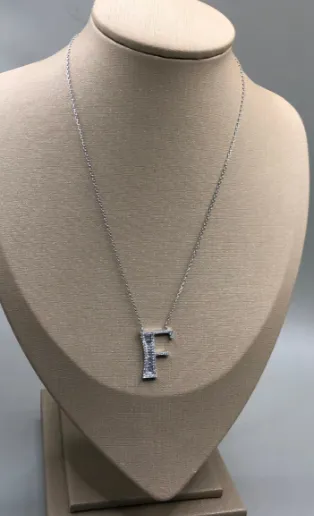 CORRENTE PRATEADA C/ PINGENTE LETRA F CRAVEJADO ZIRCONIA