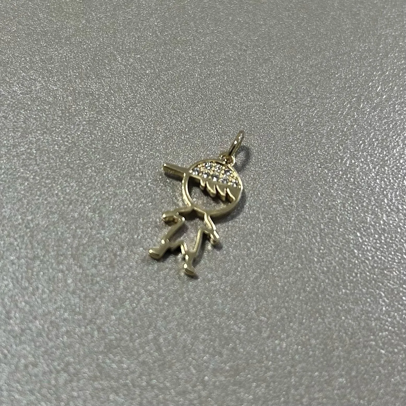 Pingente menino 