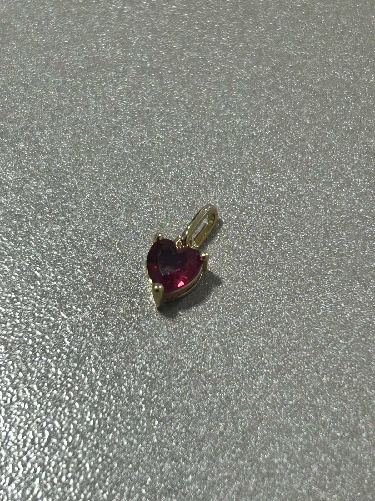 Pingente coração zircônia rosa